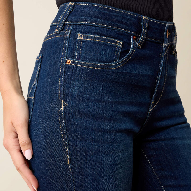 Ultra Stretch Perfect Rise Katie Flare Jean 01