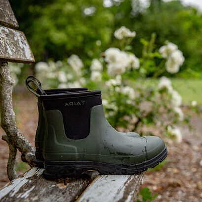 Kelmarsh Shortie Rubber Boot Lifestyle