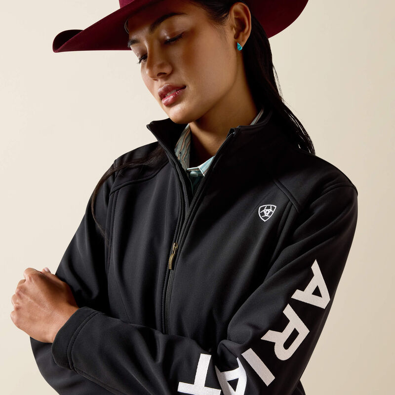 Ariat Logo Softshell Jacket 01
