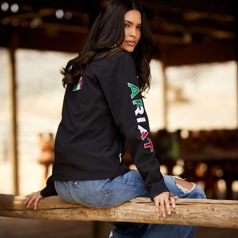 Classic Team Softshell MEXICO Jacket Lifestyle