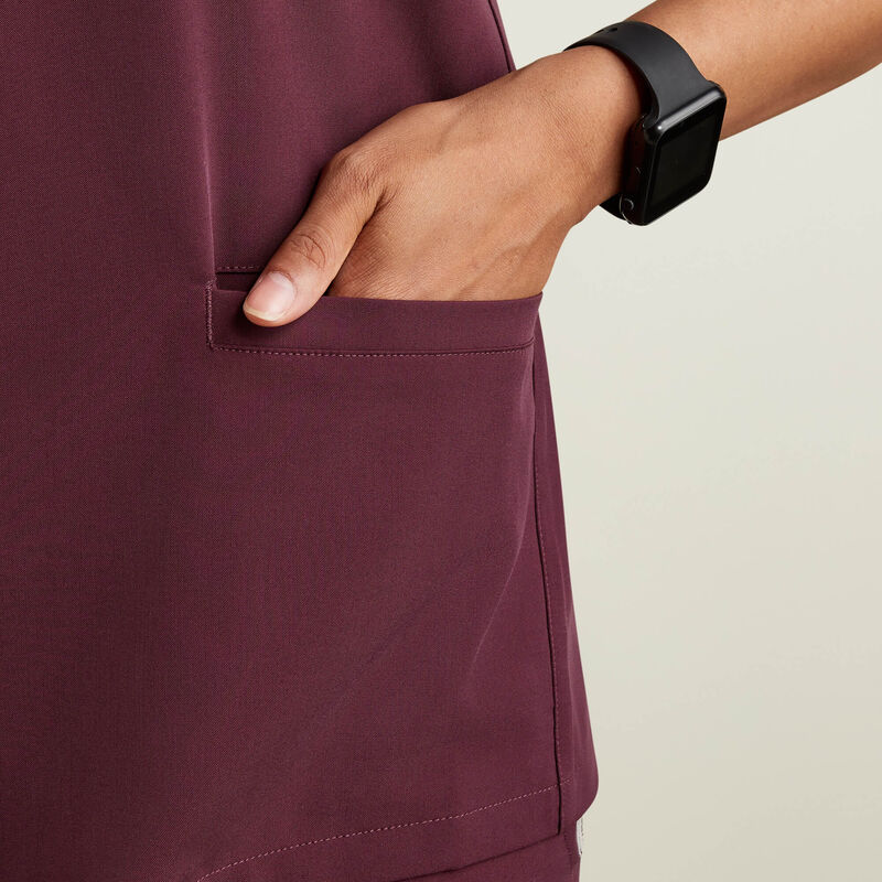 Clara 6 Pocket Scrub Top 05
