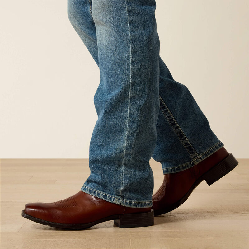 M7 Rocker Stretch Stirling Stackable Straight Leg Jean 03