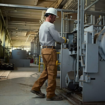 FR M4 Relaxed Lightweight Cargo DuraStretch Straight Leg Pants Lifestyle