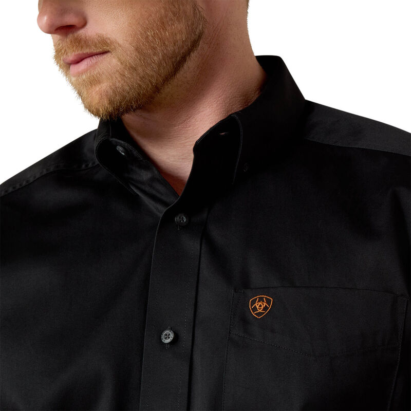 Solid Twill Classic Fit Shirt 01