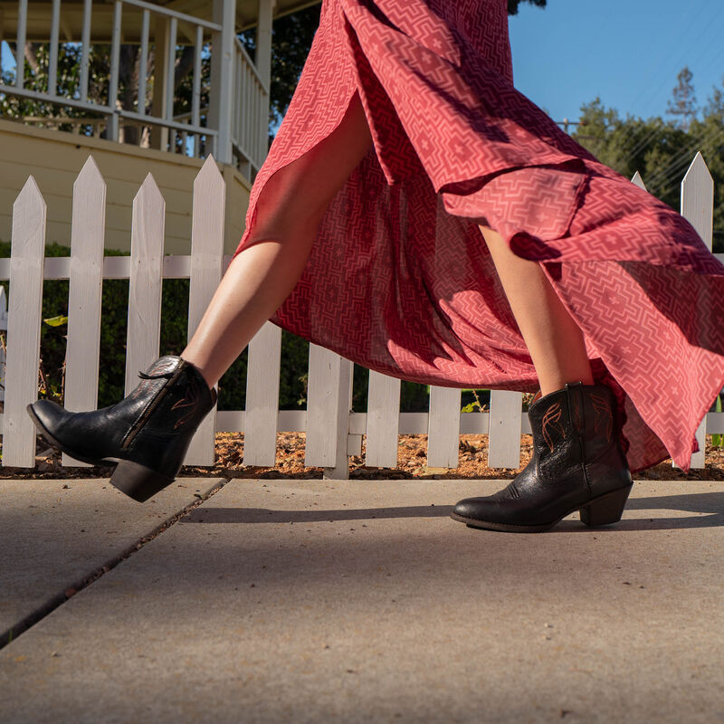 Darlin Western Boot Lifestyle