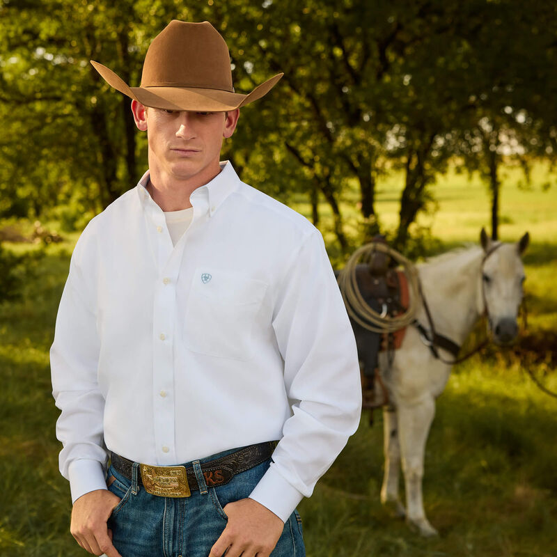 Wrinkle Free Solid Classic Fit Shirt Lifestyle