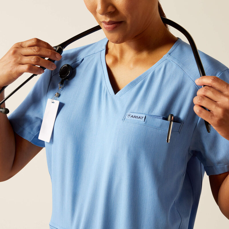 Clara 6 Pocket Scrub Top 01
