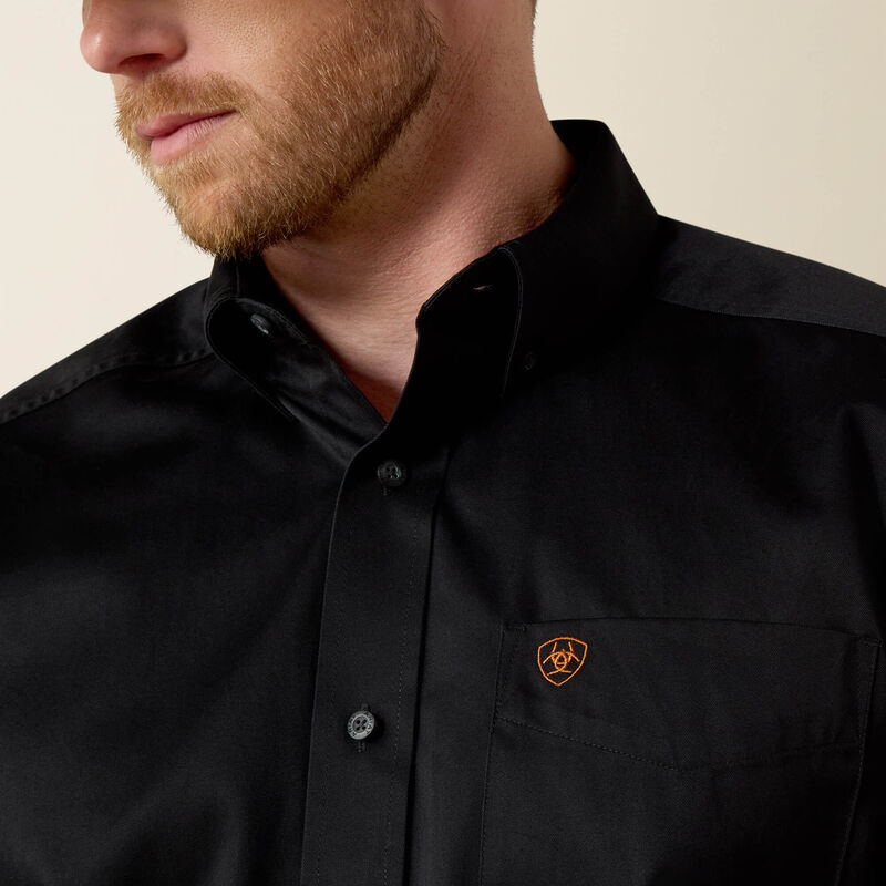 Solid Twill Classic Fit Shirt 01