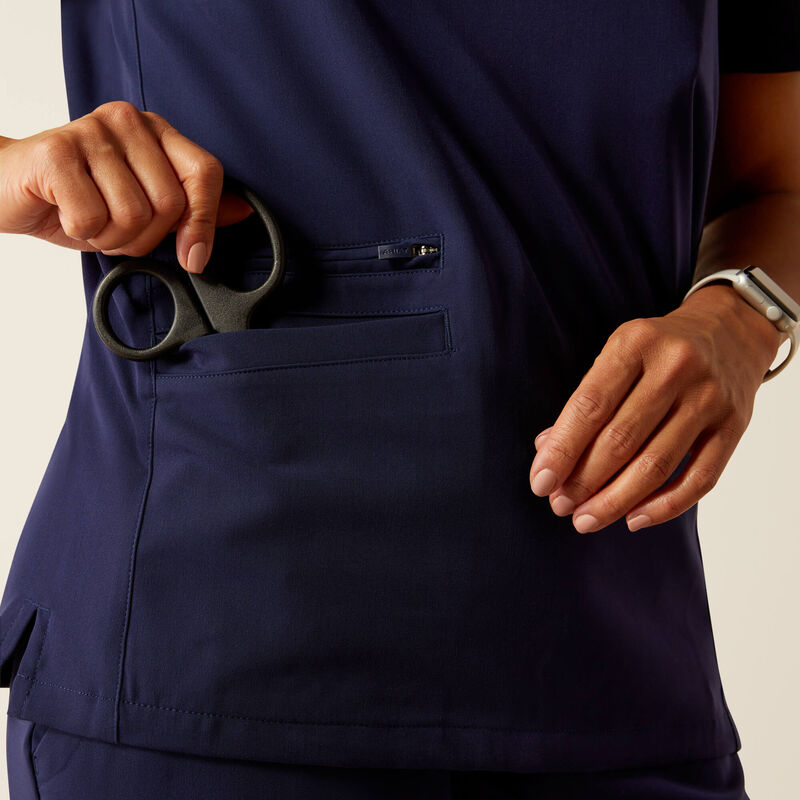 Clara 6 Pocket Scrub Top Image 5 of 6