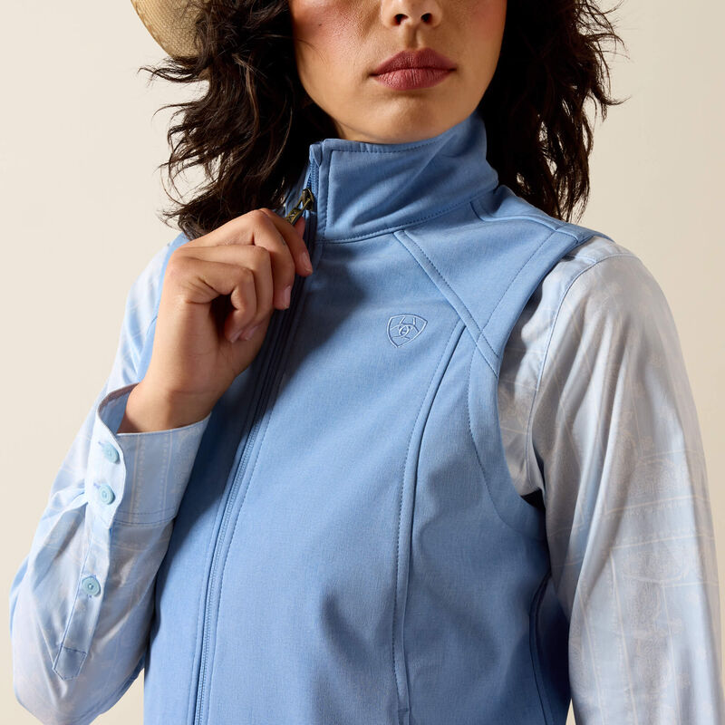 Ariat Logo Softshell Vest 02