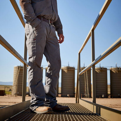 FR M4 Relaxed DuraLight Ripstop Boot Cut Pant Lifestyle