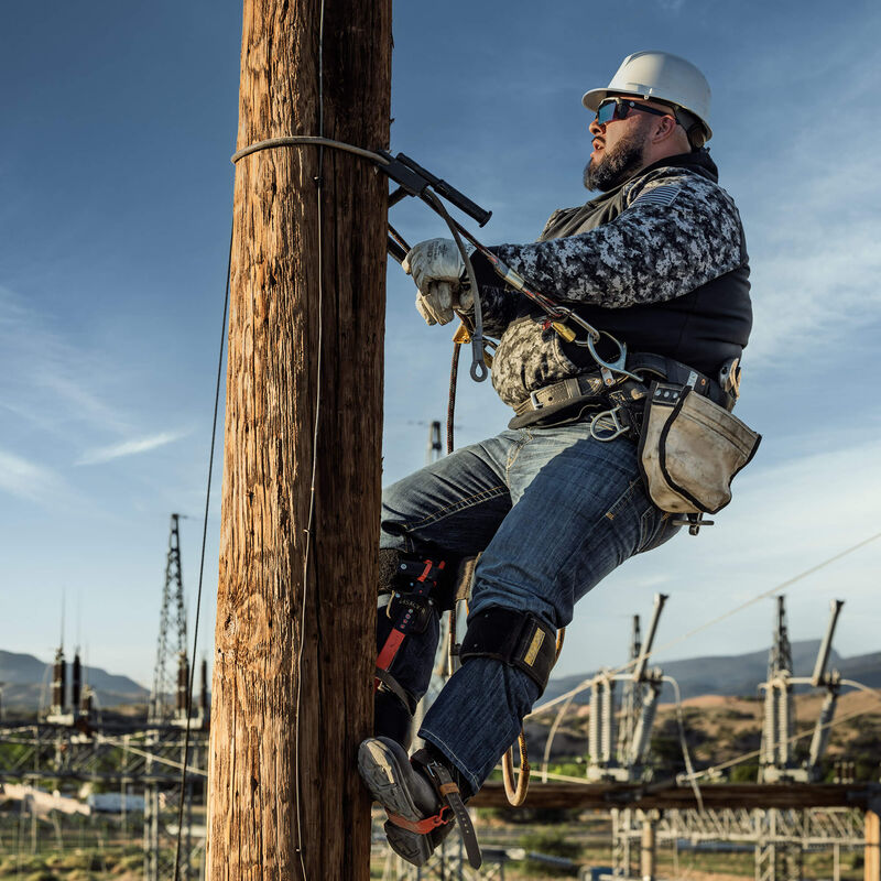 FR M4 Relaxed Stretch DuraLight Basic Boot Cut Jean Lifestyle