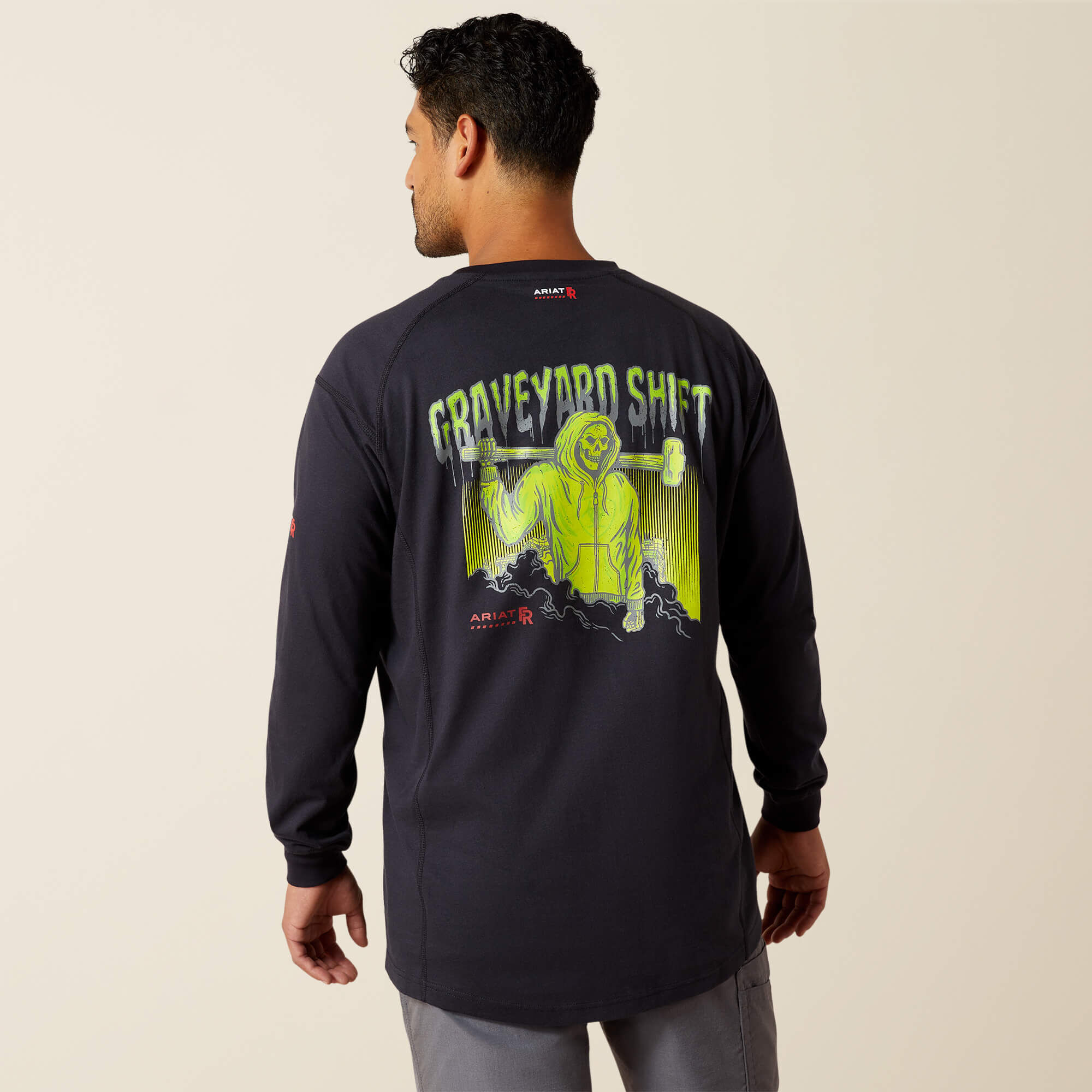 Men’s Tops null