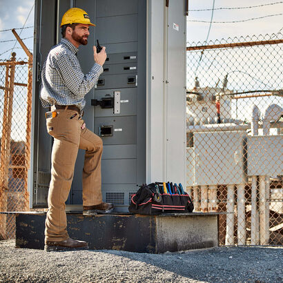 FR M4 Relaxed Crossfire Straight Pant Lifestyle