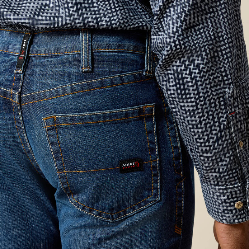 FR M4 Relaxed Basic Boot Cut Jean 01